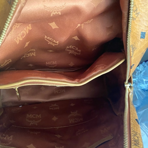 MCM Large Visetos Stark studded Backpack - Picture 9 of 12